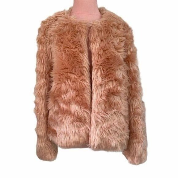 Chelsea28 Faux Fur Jacket in Pink Size Medium NWT - Picture 8 of 13